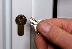 Broken Key Extraction in Atlanta Trusted Pros For Broken Key